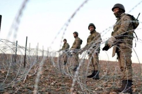 'Türkiye, İsrailli gazeteciyi gözaltına aldı'