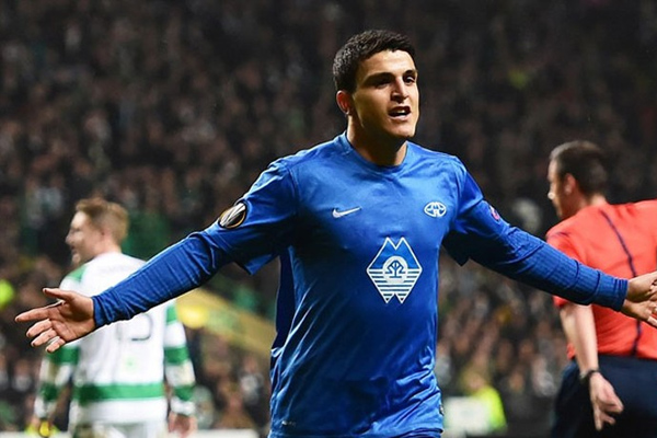 Fenerbahçe'de futbolcu arayışı