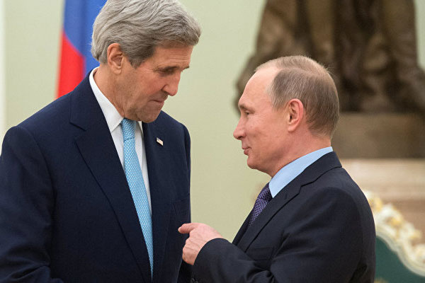 Kerry Putin ile görüşmek üzere moskova yolunda