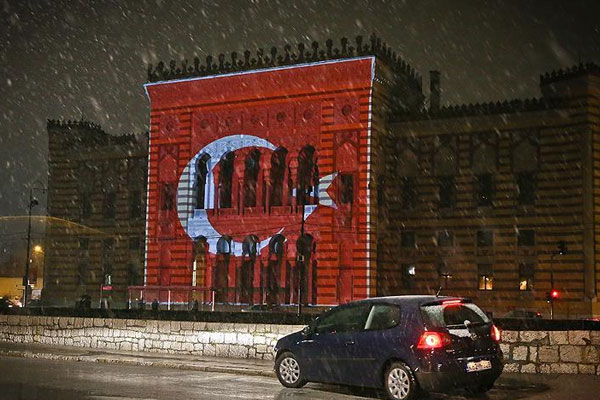 Davutoğlu'ndan Bosna Hersek'e teşekkür