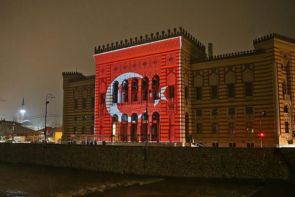 Erdoğan'dan İzzetbegoviç'e teşekkür