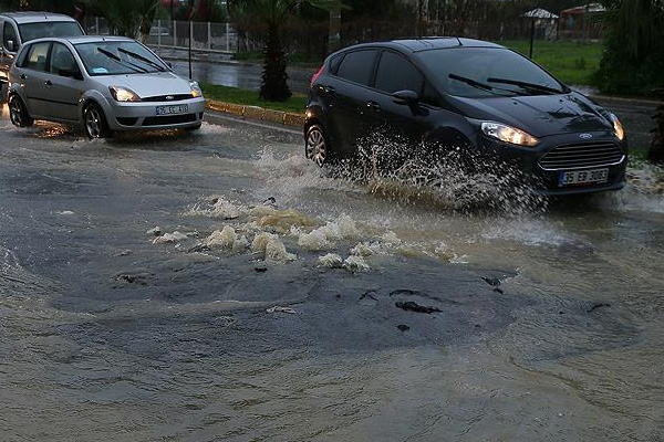 Ege Bölgesi için kuvvetli sağanak uyarısı