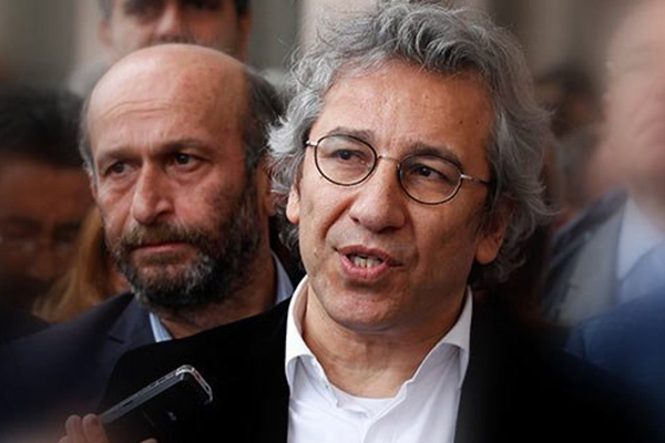 Dündar ve Gül adliyede