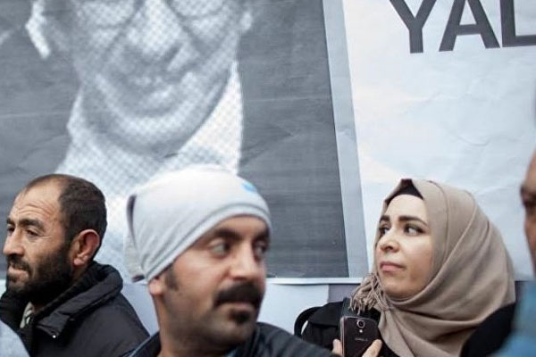 Fransa'dan 'ifade özgürlüğü' uyarısı