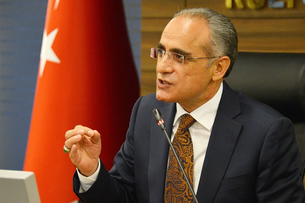 Yalçın Topçu'dan 'Yeni Anayasa' yorumu