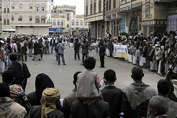 Husilerin liderinden tehdit