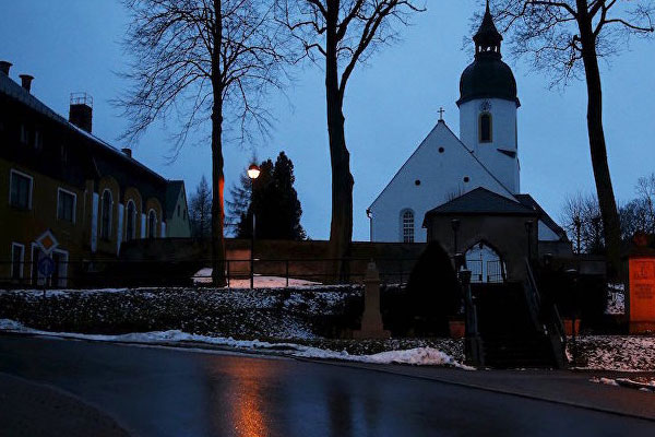 Sığınmacılar Hristiyanlığı seçiyor ididası