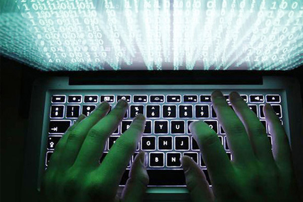 İnternet dolandırıcılığına 32 yıl hapis cezası