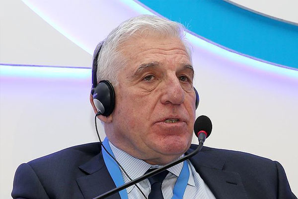 Eski Yunan bakandan Türkiye'ye övgü