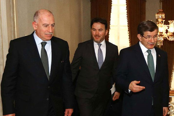 Davutoğlu'dan kritik görüşme