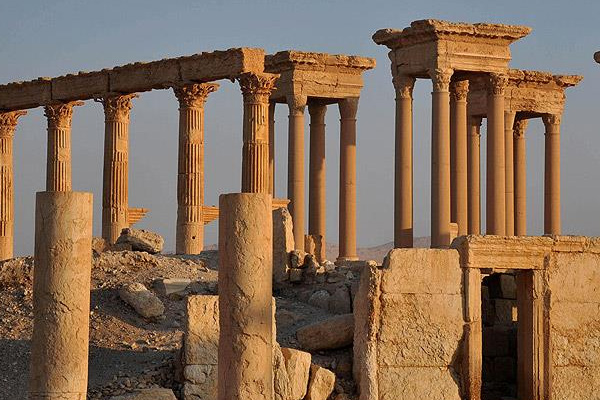 Esed rejimi Tedmur'u ele geçirdi