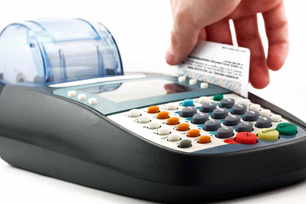 Şubat'ta kartlı ödeme 43,4 milyarı buldu