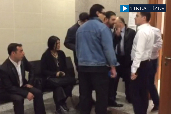 İrlandalı Boksör Aksaray esnafıyla adliyede buluştu