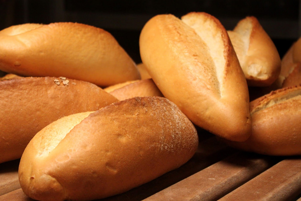 Ekmek Zonguldak'ta 1 buçuk lira oldu