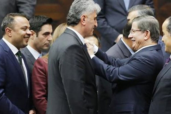 MHP’li Başkan AK Parti’ye geçti