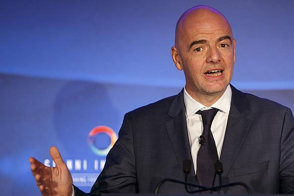 FIFA'dan Arjantin ve Uruguay'a destek