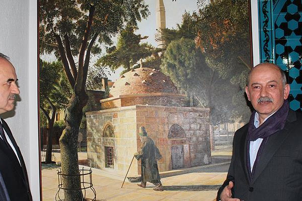 'Ressam imam'a yoğun ilgi