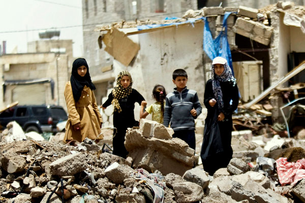 Yemen'deki savaşta 900 çocuk hayatını kaybetti