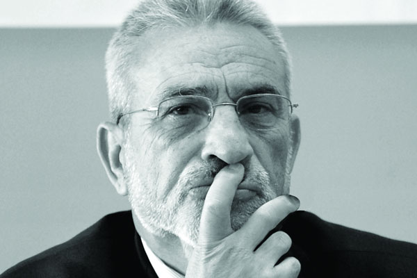 İsmet Özel'in 'P.ç davası' görüldü