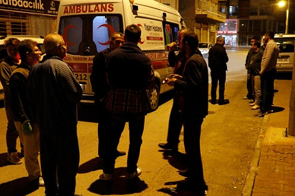 Suriyelilerin kavgası kanlı bitti: 2 yaralı