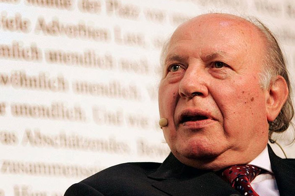 Nobel ödüllü yazar hayatını kaybetti