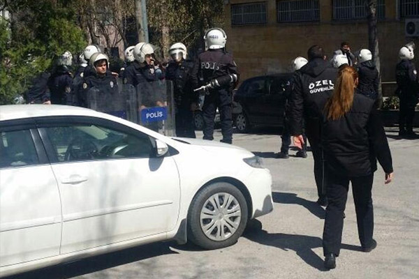 Ankara Üniversitesi’nde kavga: 19 gözaltı