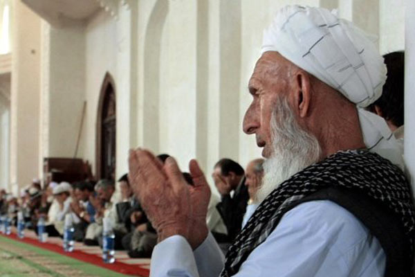 Tacikistan'dan camilere 'dini fişleme' kameraları