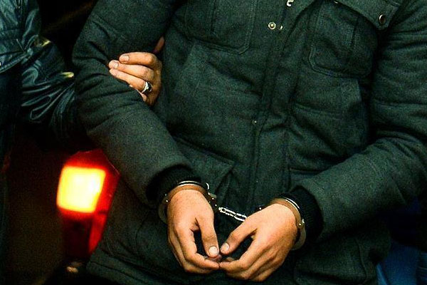 Marmaris'te Fransız askerler tutuklandı