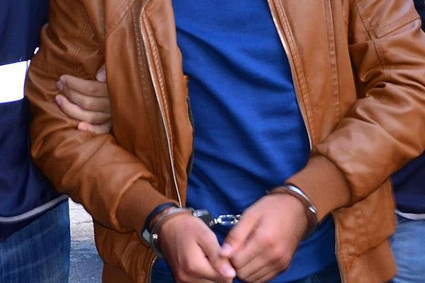 Rus pilotun ölümüne tutuklama