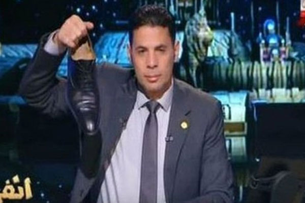 Mısırlı vekil Messi'yi ayakkabıyla dövecek