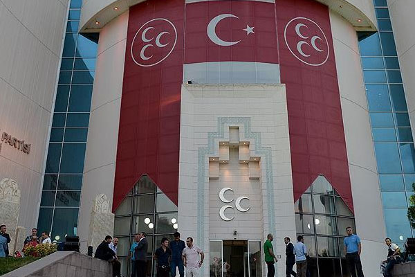 MHP'den muhaliflere karşı atak