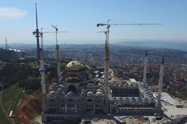 Çamlıca Camii'nde ilk namaz Kadir Gecesi kılınacak
