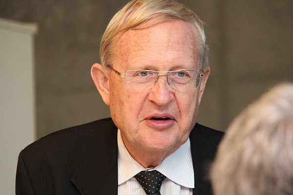 Alman Diplomat: Taliban, Hindistanlı casusu Pakistan istihbaratına sattı