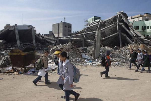 İsrail Gazze'ye çimento girişini durdurdu