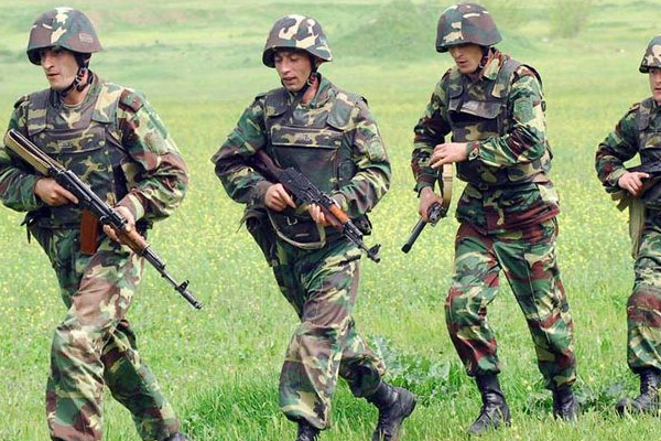 Ermenistan seferberlik ilan etti