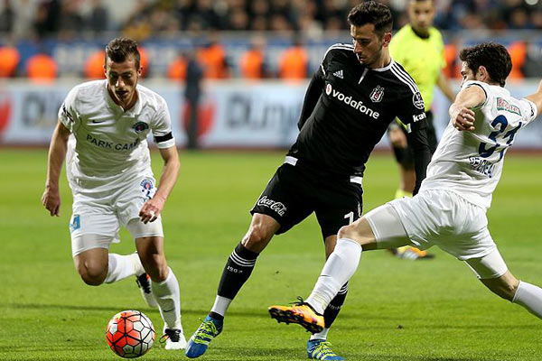 Kartal, Paşa'ya takıldı