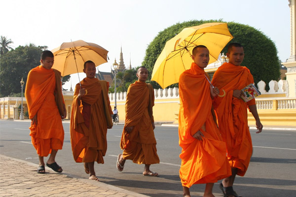 'Budistler tam Müslümanlar yarı vatandaş'