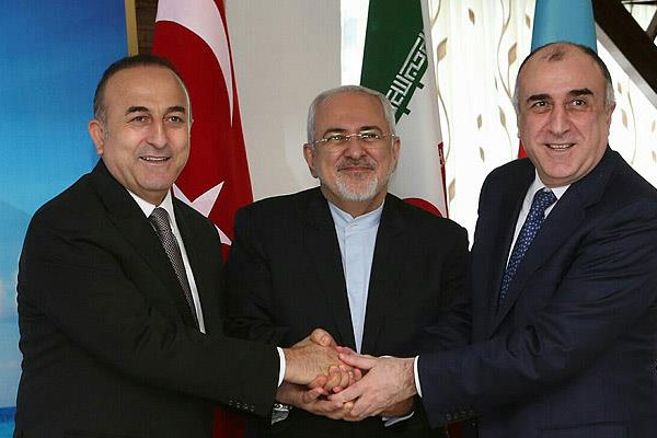 İran'da 'üçlü' işbirliği toplantısı