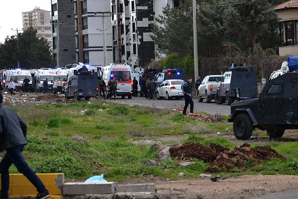 Diyarbakır'daki saldırıda 2 kişi daha tutuklandı