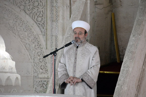 Mehmet Görmez’den ’kandil’ mesajı