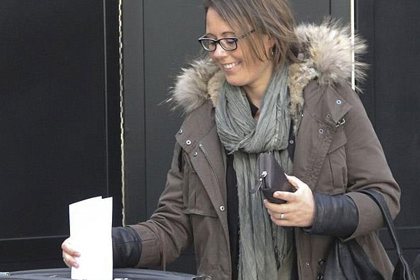 Hollanda'da referandumdan 'hayır' çıktı