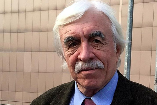 Cengiz Çandar 'Cumhurbaşkanına hakaret'ten yargılanıyor