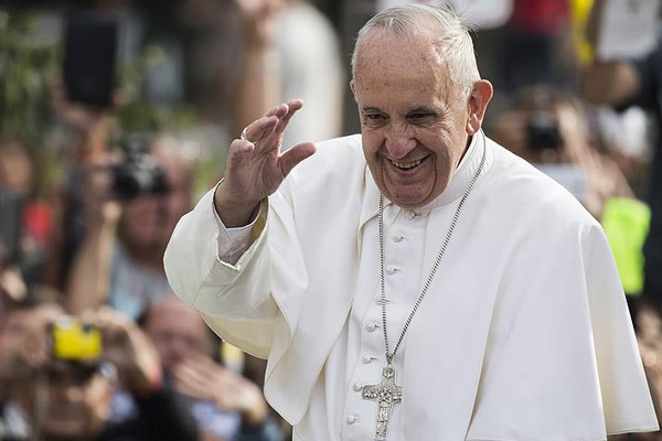 Papa Midilli'de sığınmacıları ziyaret edecek