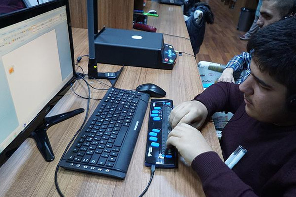 Görme engelliler de Cemil Meriç okuyacak