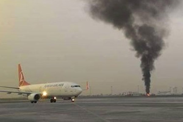 Atatürk Havalimanı'nda korkutan yangın