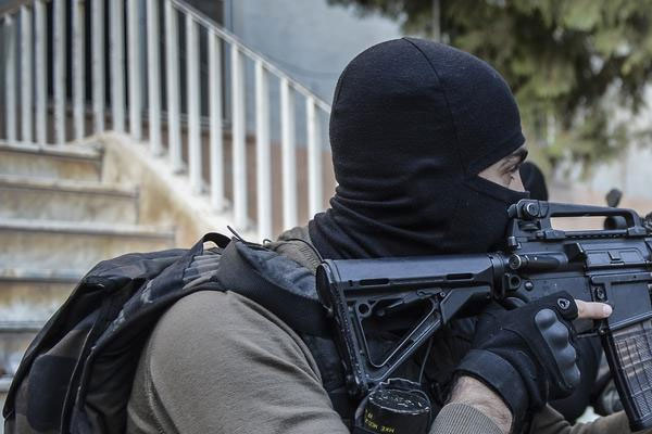 Nusaybin'de valinin yetkileri askeriyede