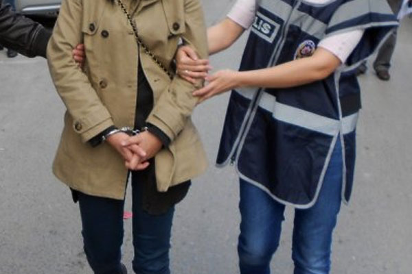 Hakkari Belediye Eş Başkan yardımcısı gözaltında