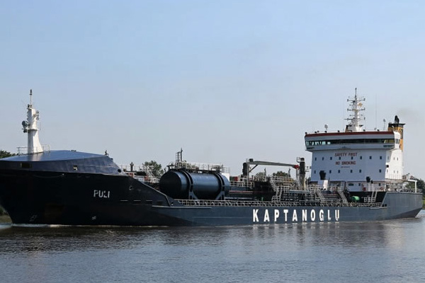 Nijerya açıklarında 6 Türk denizci kaçırıldı