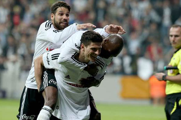 Kartal uçuşa geçti