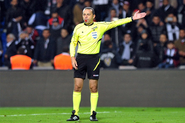 Cüneyt Çakır’a dev görev